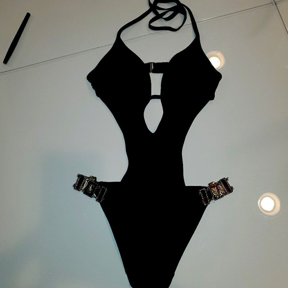 Victoria’s Secret Cut Out One Piece w/chain sides